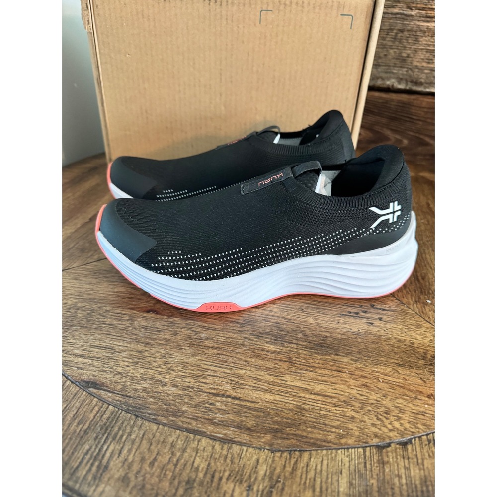 Kuru Atom 2 Slip-On Sneakers Womens 9 Jet Black Dark Coral Athletic Shoes